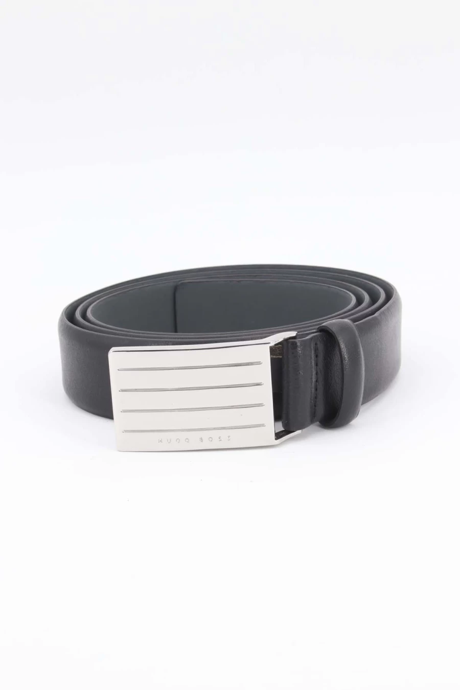 HUGO BOSS Men's Genuine Leather Belt with Silver-Tone Buckle - Prestigemodauomo Collection